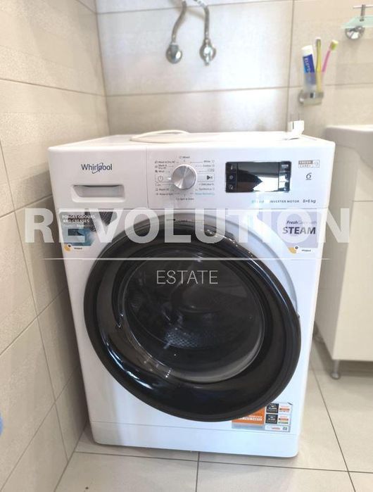 Двустаен апартамент в района на кк. Чайка!