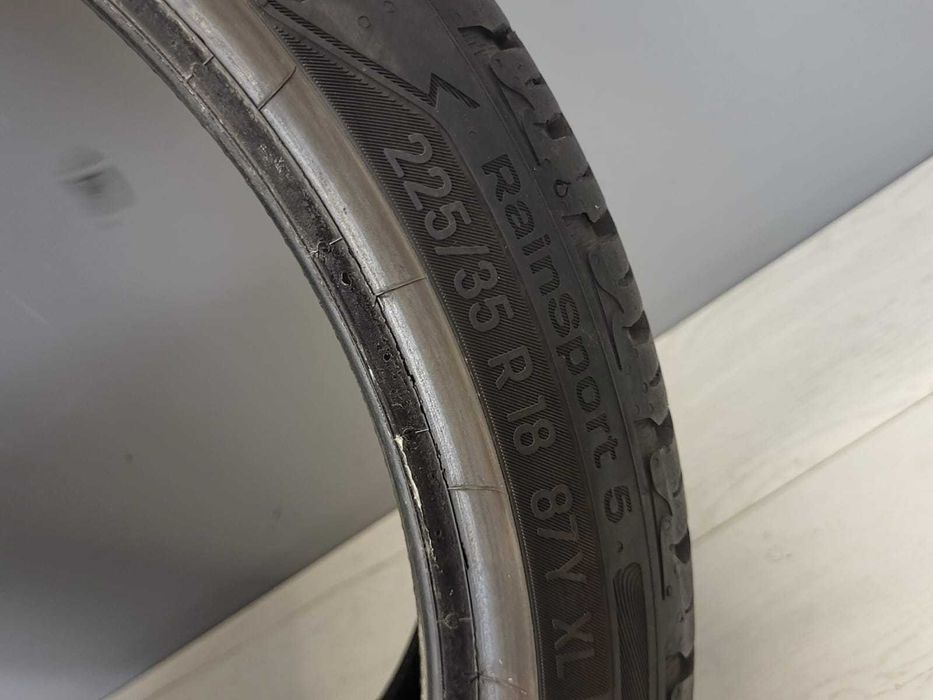 Anvelope 225/35 R18, vara, Uniroyal, DOT 2020