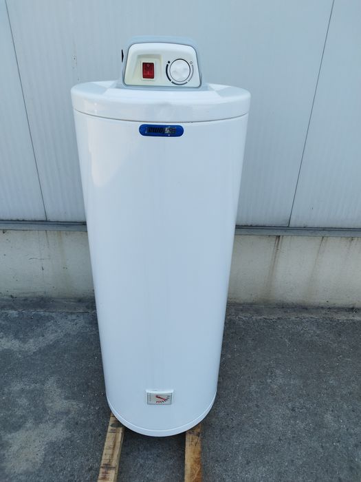 Бойлер Дипломат 80 л. 3 kw с гаранция