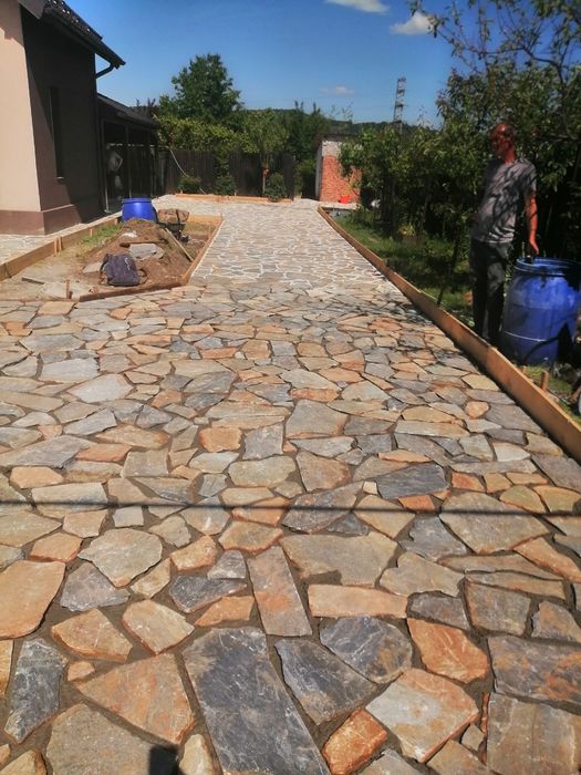 Piatra naturala pentru pavaje grele și placări