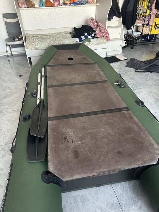 Лодка резиновая  Аква 3200