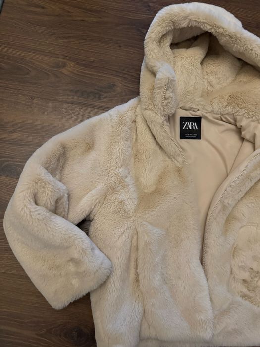 Шубка для девочки Zara