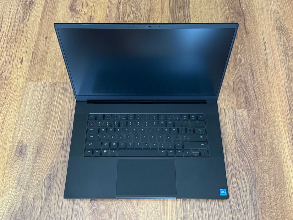 15.6' 2.5K 240Hz i7-13800H Razer Blade 32GB DDR5/1TB NVMe/Nvidia RTX 4070 8GB/Бат. 6ч