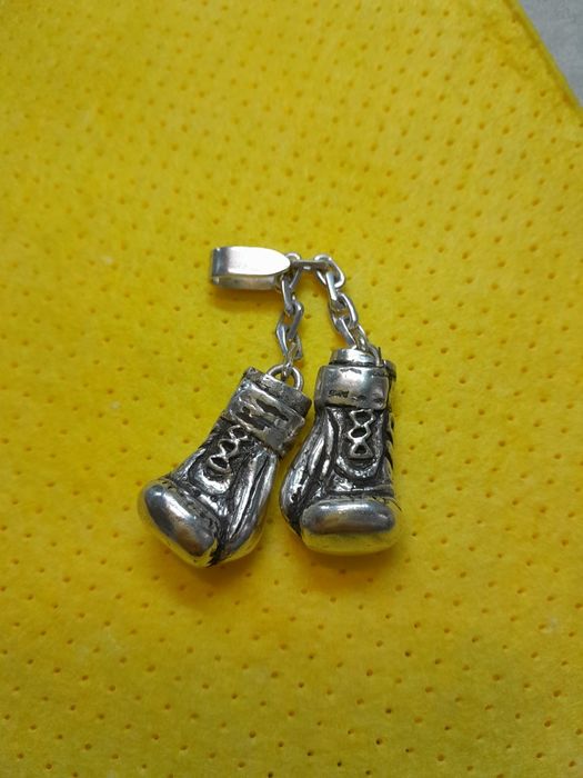 Продаётся подвеска серебро