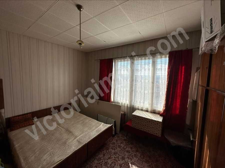 Продава се Двустаен апартамент в Велико Търново, Център - 74 кв.м за 1068 €/кв.м - Снимка #4
