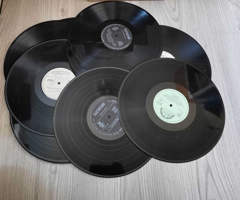 Discuri de vinil zgâriate, pentru reconditionare, handmade