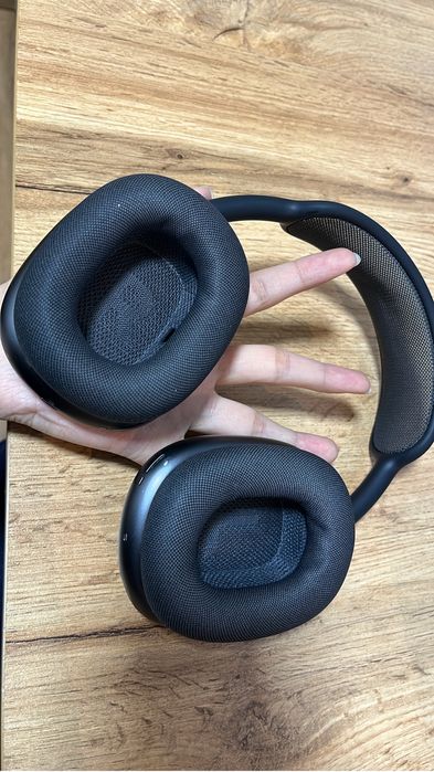 СРОЧНО продам Airpods Max 1