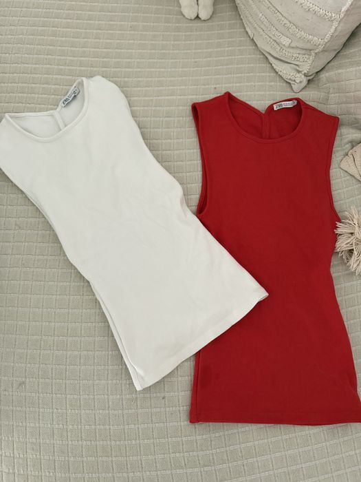 Кроп топ ZARA с гол гръб