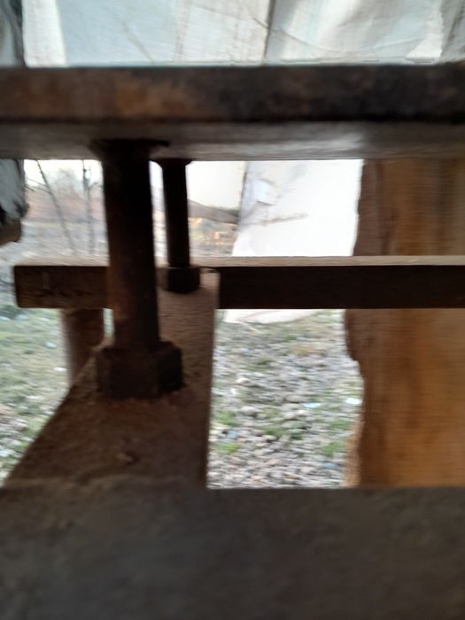 Abric și circular ete bună.