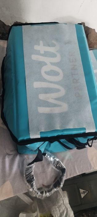 Wolt сумки продаю новый