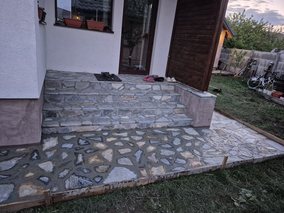Vand si montez piatra