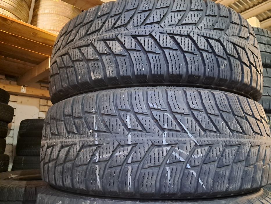 Anvelope second iarna 215 65 R16C Nokian 7mm 2021/2022