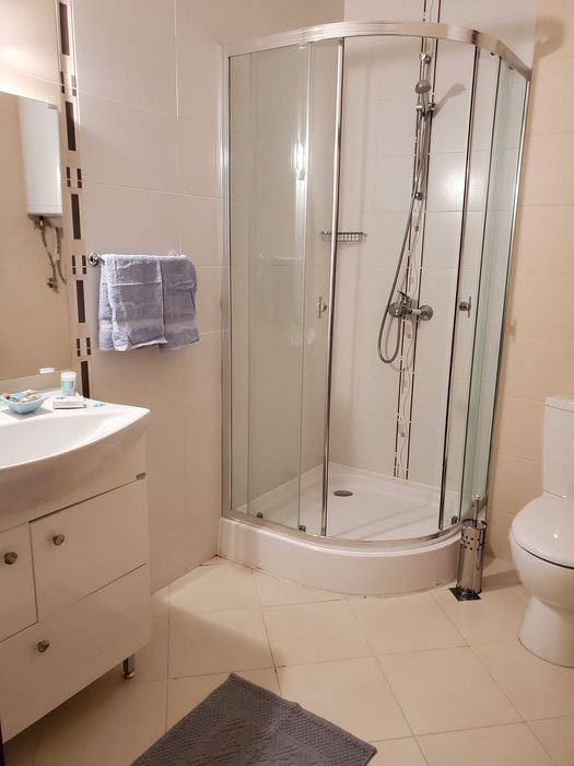 Дава се под наем Двустаен апартамент в Варна, Бриз - 55 кв.м за 612 € - Снимка #15