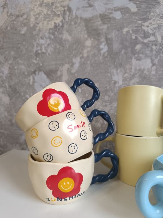 Продам кружки целые