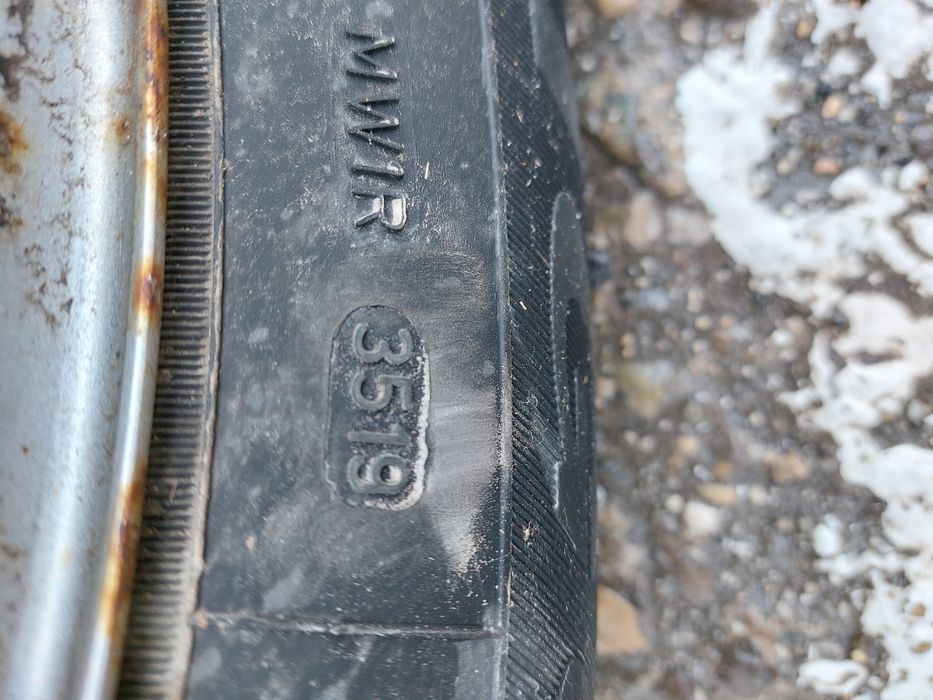 Vand roti Duster iarna