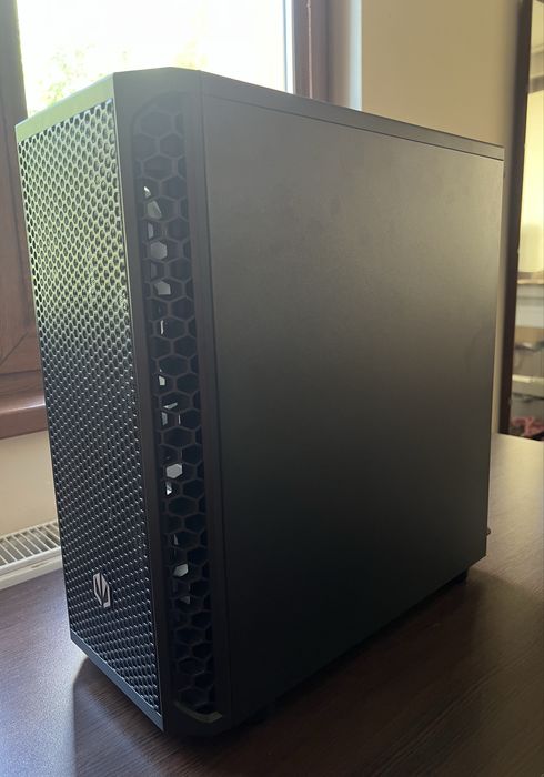 НОВ!!!Настолен компютър RTX3070/Ryzen 7 5700X