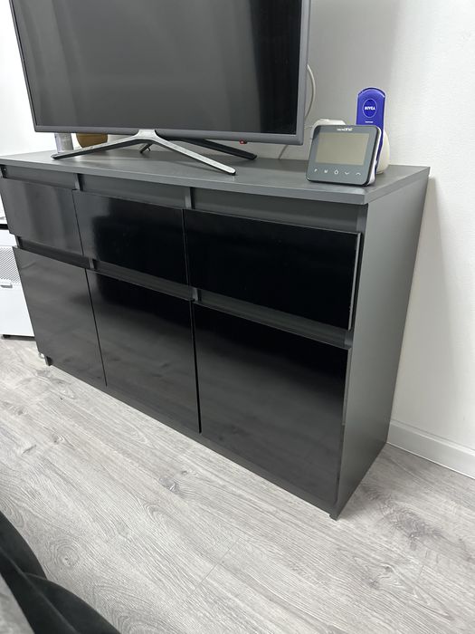 Comoda TV de vanzare