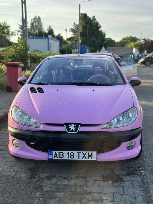 Se vinde Peugeot 206cc roz decapotabil