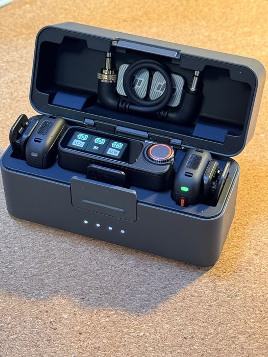 DJI - Mic 3, 2 TX + 1 RX + Charging Case, черен