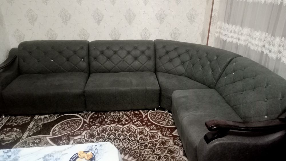 Продается диван угловой