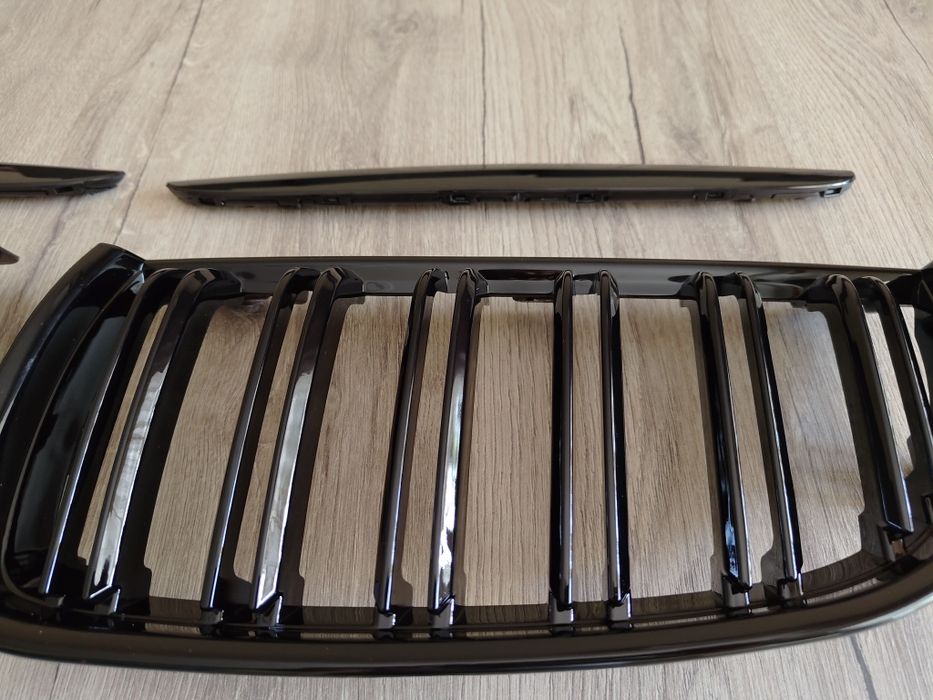 Двойни Черни Бъбреци за BMW E90 бъбреци Е90 Е91 bmw e90