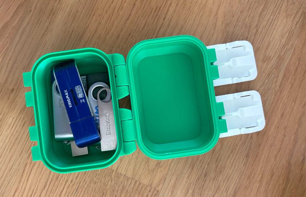 Cutii organizare diverse dimensiuni – depozitare practică și versatilă