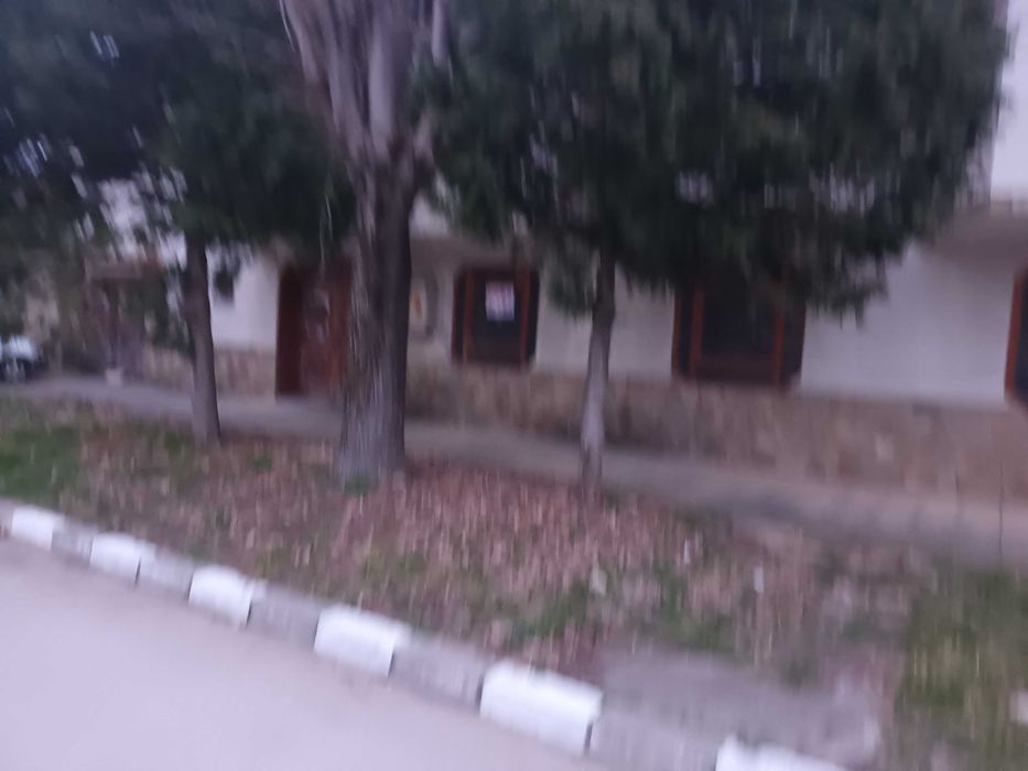 СГРАДА на три етажа 1500кв! Цех Склад Сервиз Производство Идустриални