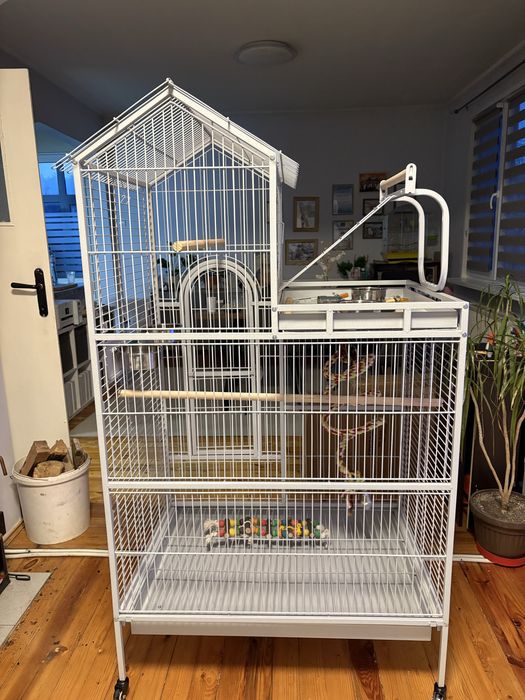 Клетка за големи папагали