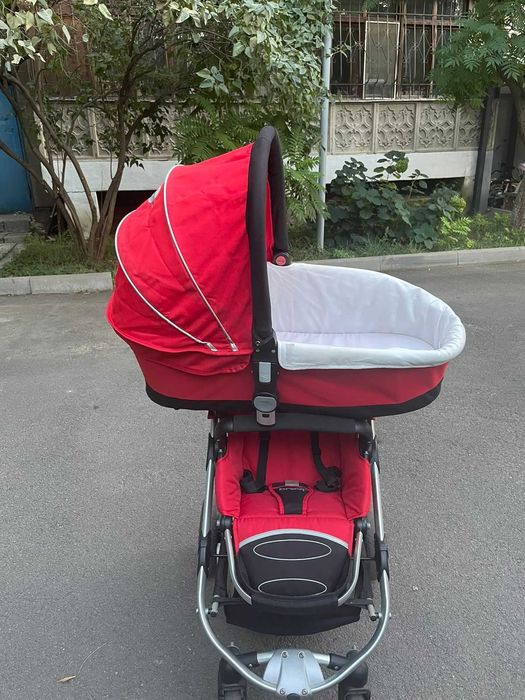 Продам б/у коляску 2 в 1