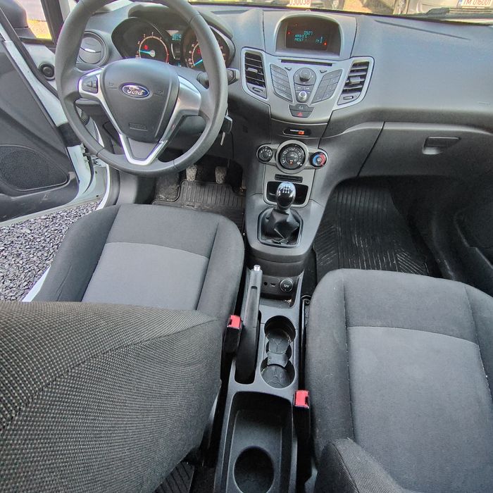Ford fiesta 1.4 benzina 2016 GARANȚIE