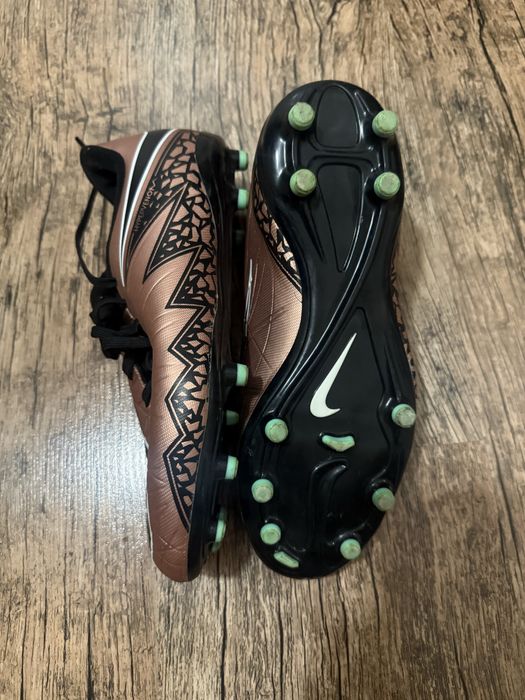 Детски бутонки Nike Hypervenom 38 номер