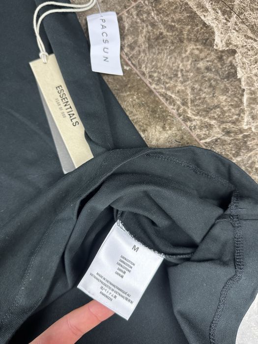 Compleu Essentials cu eticheta pacsun
