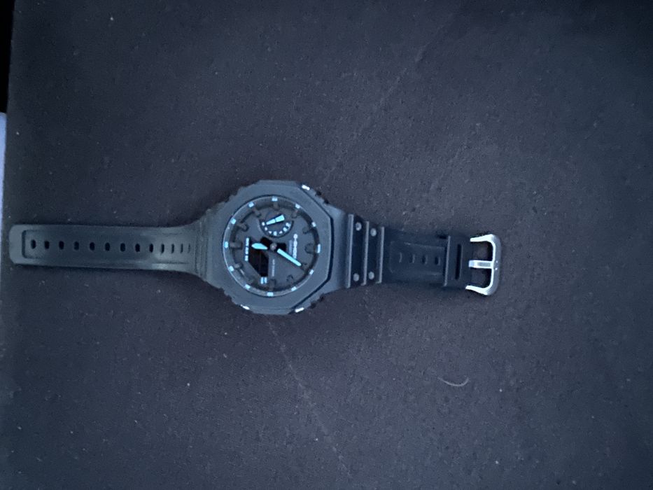 Часовник G-Shock