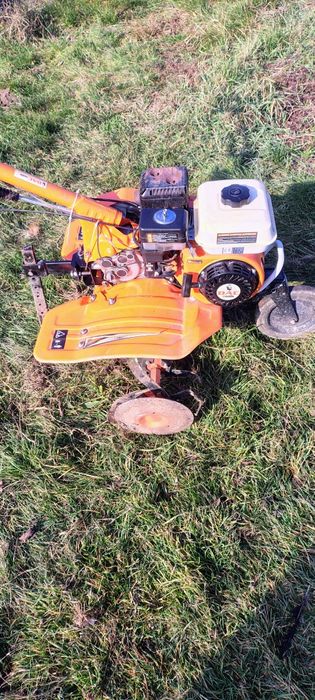 Vând motosapă Ruris 7000 dac