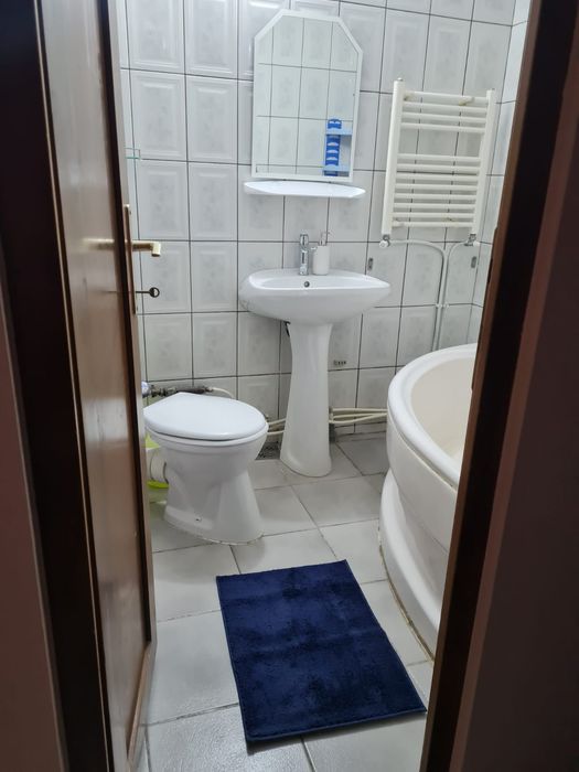 Închiriez apartament 2 camere în Focșani
