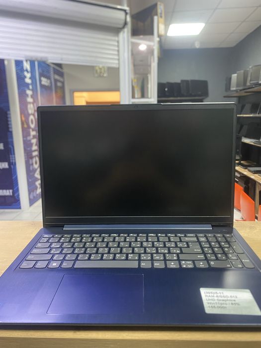 Ноутбук Lenovo i5–11gen/RAM8/SSD512/UHD Graphics