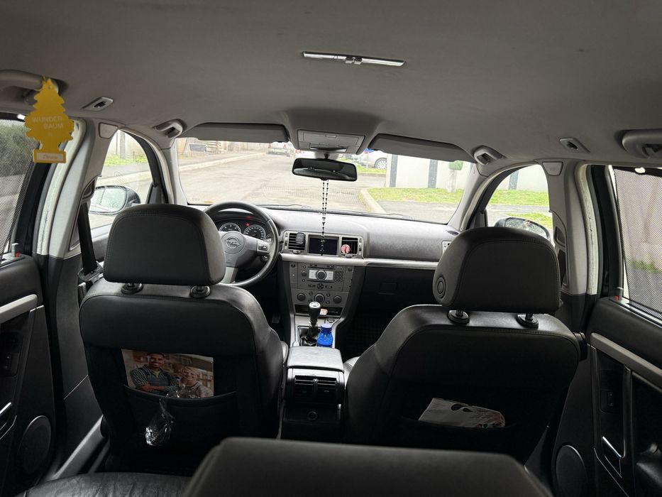 Se vinde opel Vectra C 2006 1.9 diesel 150 de cai