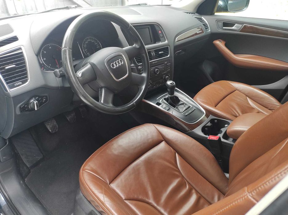 AUDI Q5 2009 2.0 TDI