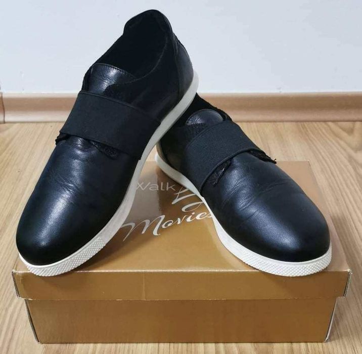 Продавам Дамски обувки Естествена кожа