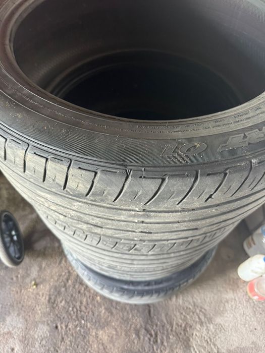 Продам  шины 4 штуки