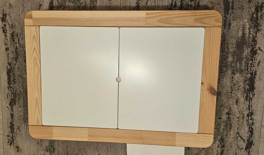 Set masă copii IKEA FLISAT + scaun MAMMUT + protecție birou