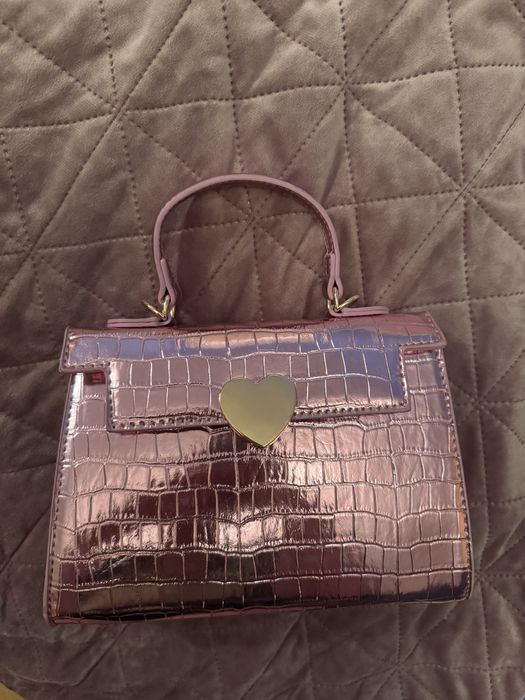 Ефектна малка дамска чанта