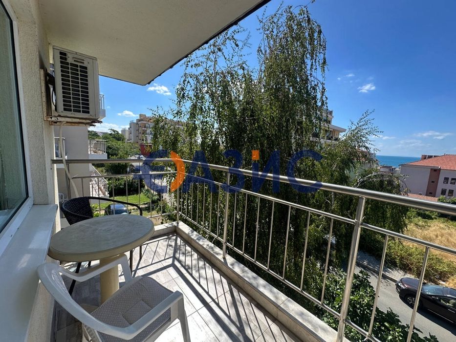 Продава се Двустаен апартамент в Свети Влас - 71 кв.м за 1493 €/кв.м - Снимка #12