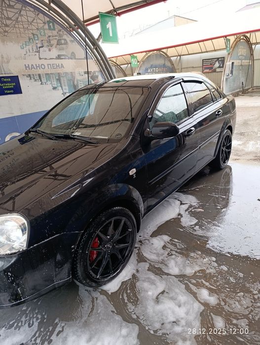 Продаю ласети 1.8 возможна аренда