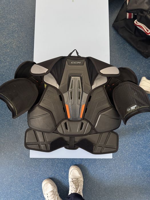 Нагрудник CCM XF PRO