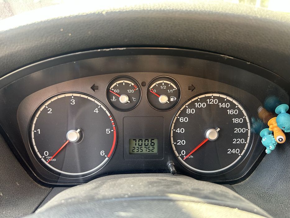 Ford focus mk2  1,6tdci
