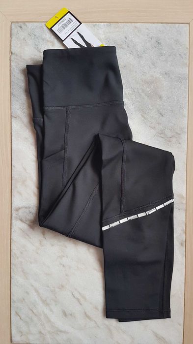 Нов дамски спортен клин Puma размер S