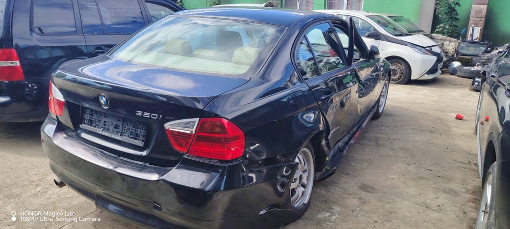 Dezmembram BMW Seria 3 E90 (2004 - 2010) 2.0 benzina  N46B20O1