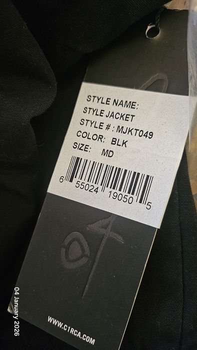 Яке Circa Style, M