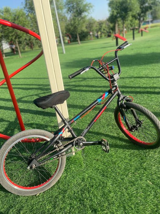 Продается велосипед БМХ